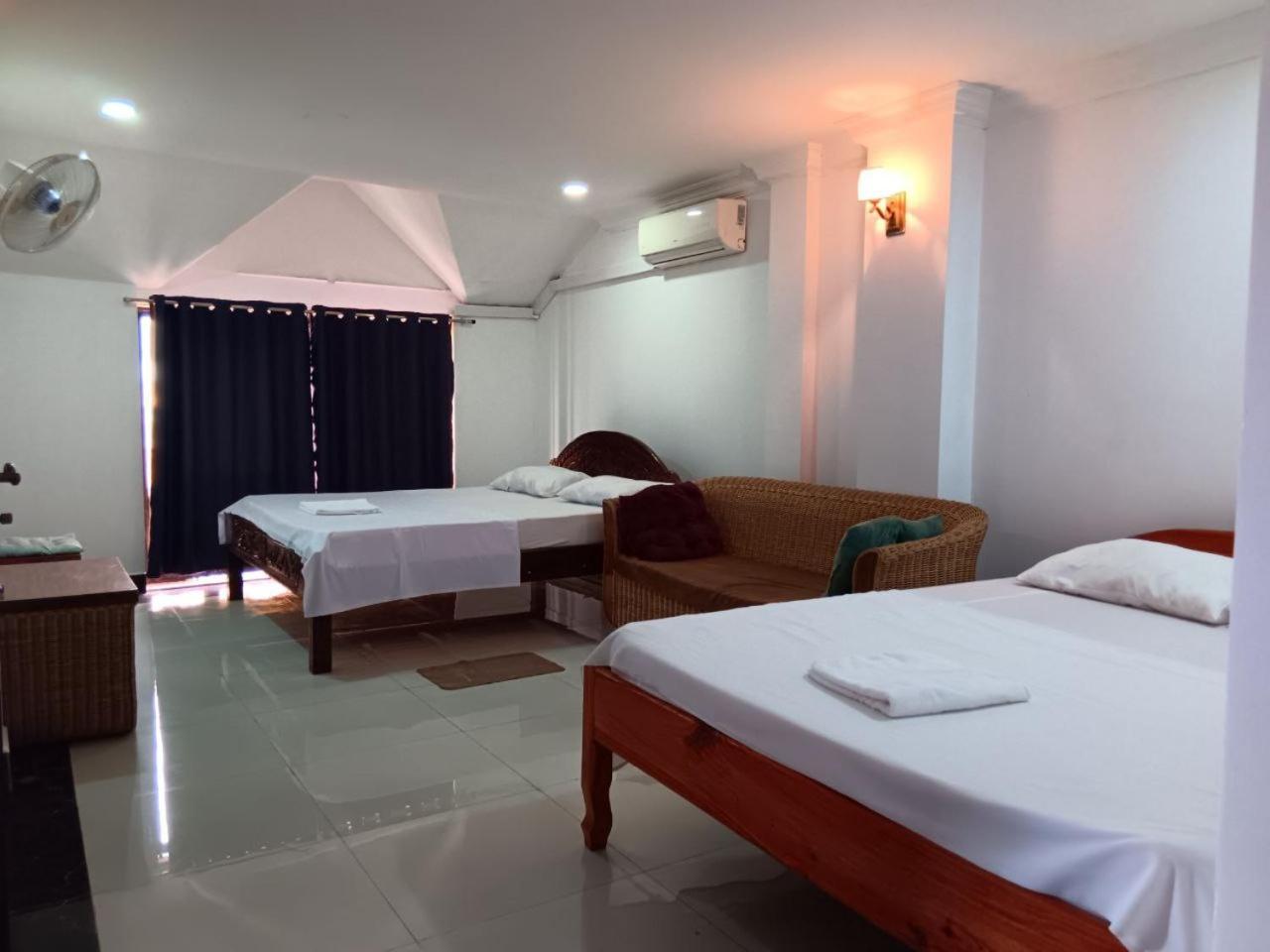 Good Morning Kampot Hotel Exterior foto