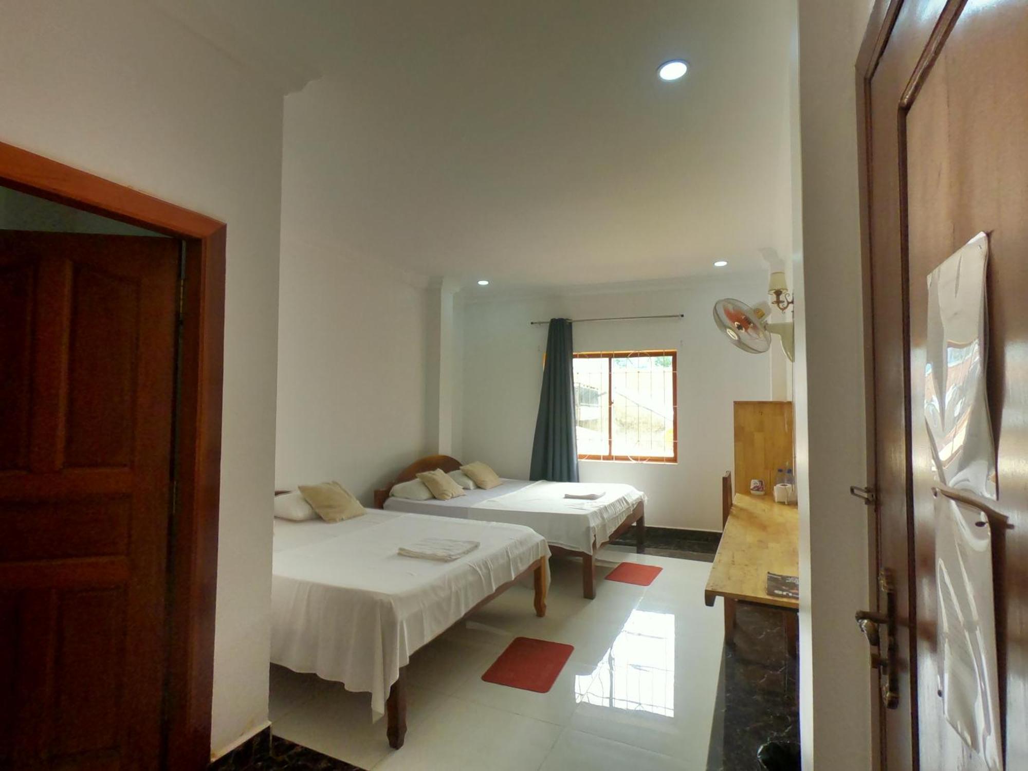 Good Morning Kampot Hotel Exterior foto