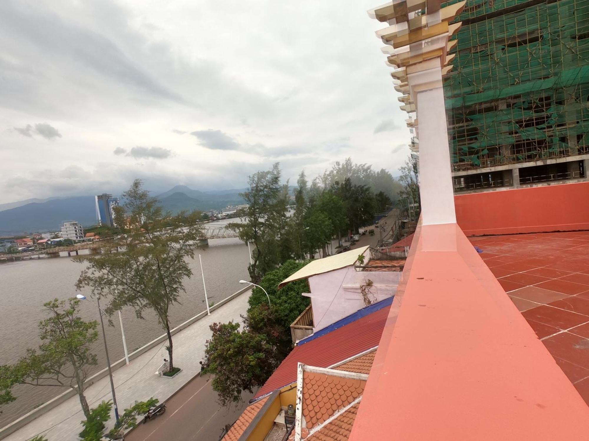 Good Morning Kampot Hotel Exterior foto