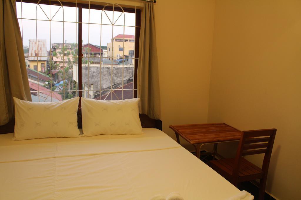 Good Morning Kampot Hotel Exterior foto