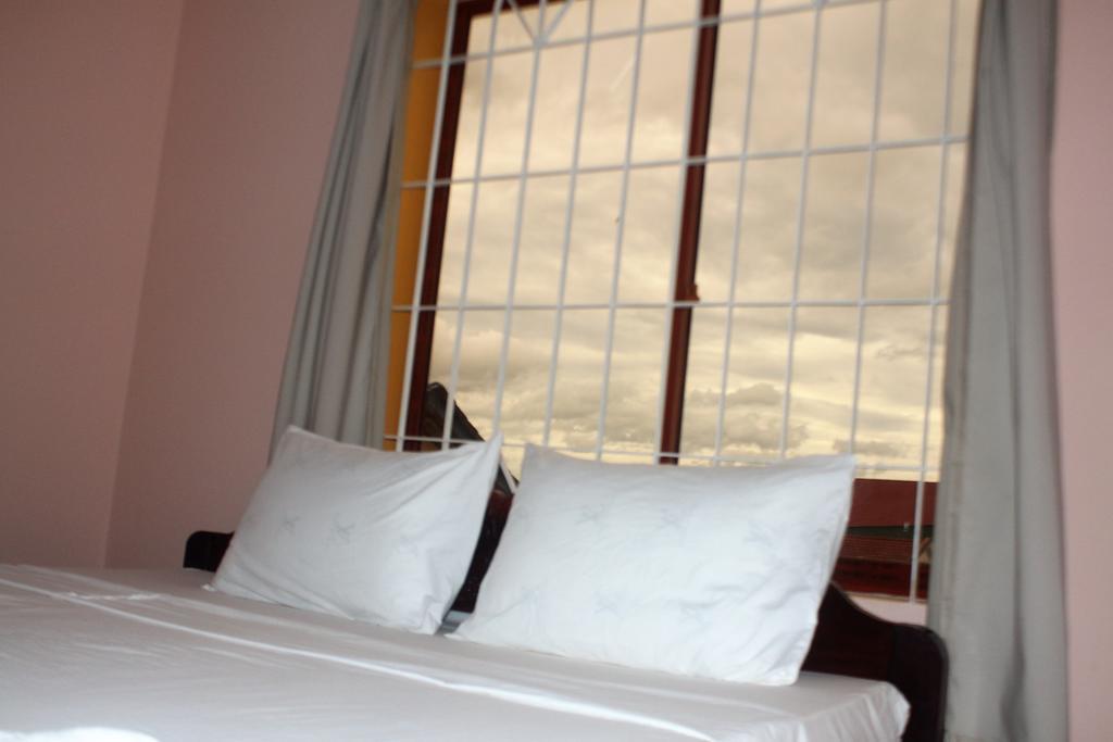 Good Morning Kampot Hotel Exterior foto