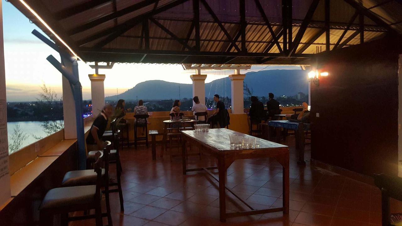 Good Morning Kampot Hotel Exterior foto