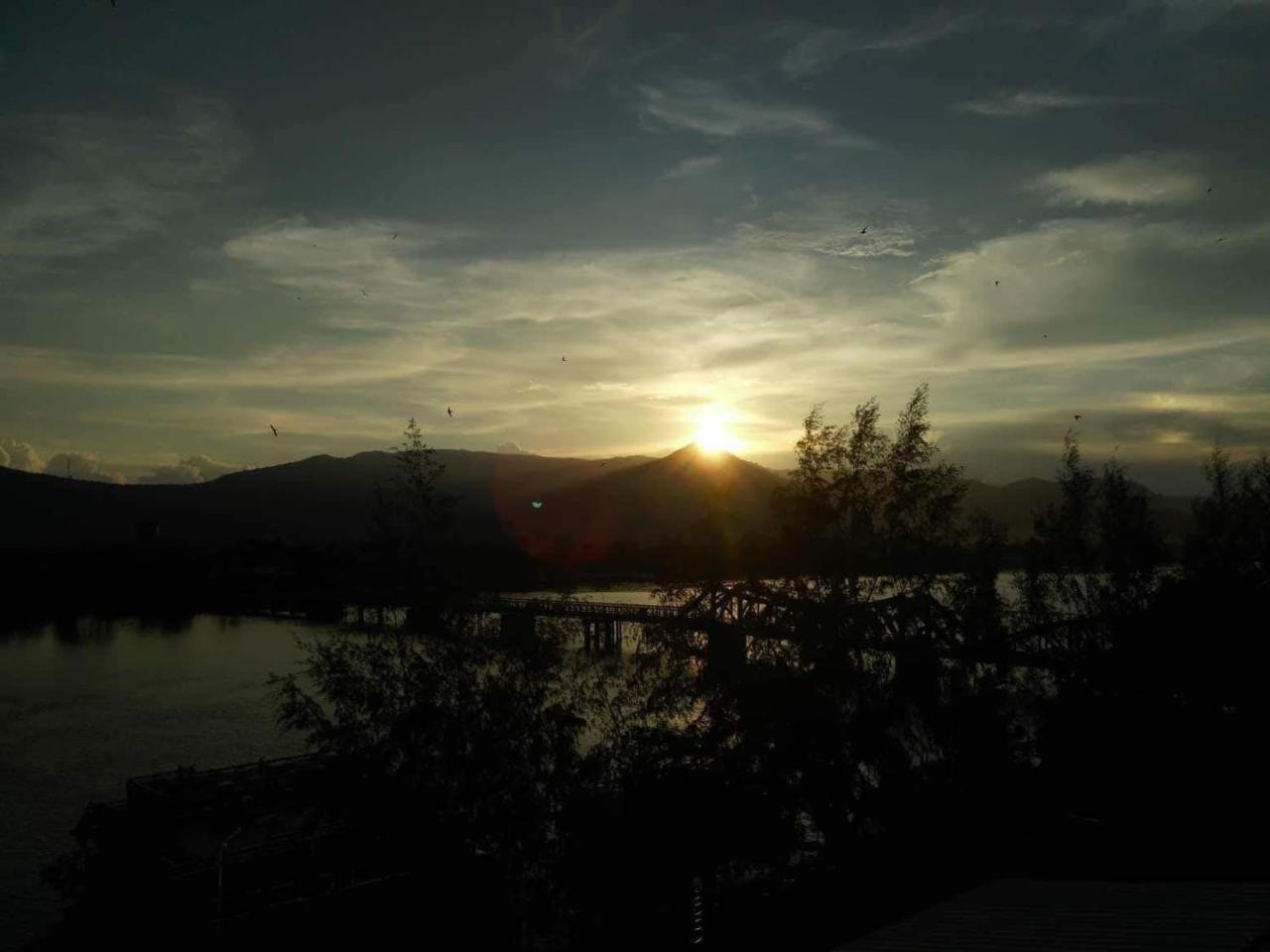 Good Morning Kampot Hotel Exterior foto